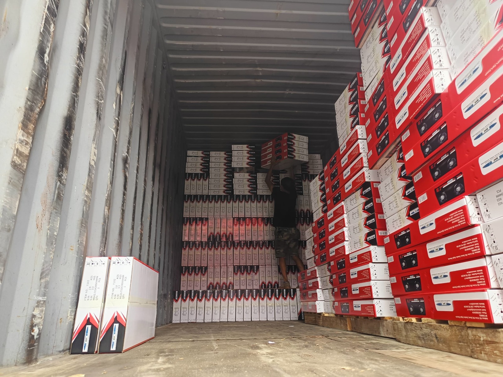 Air cargo